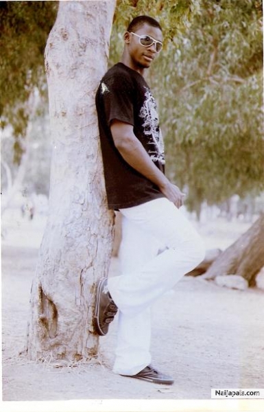  - click for next photo