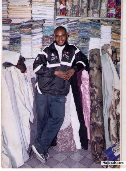 me in fabric store napoli - click for next photo