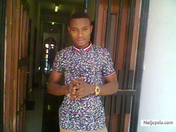  - click for next photo