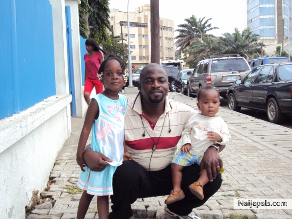 moi & ma angels - click for next photo