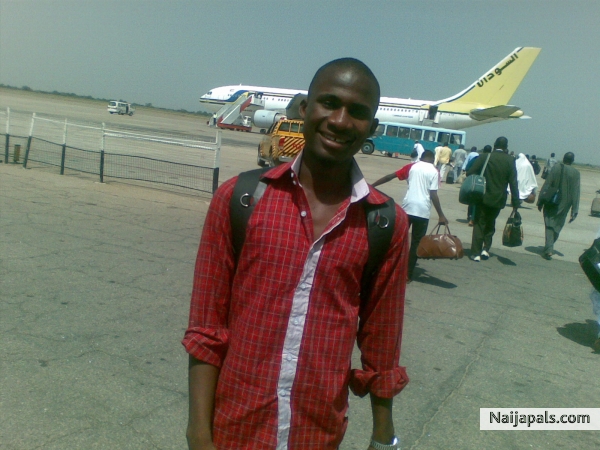 on my way 2 skul - click for next photo