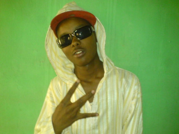  - click for next photo