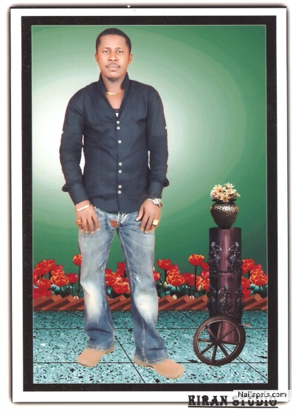  - click for next photo