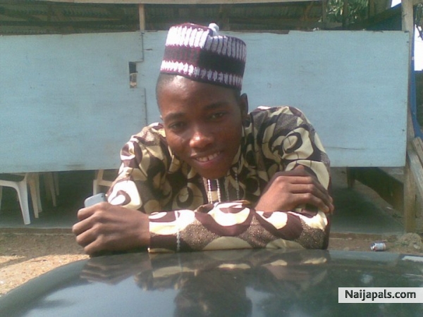  - click for next photo