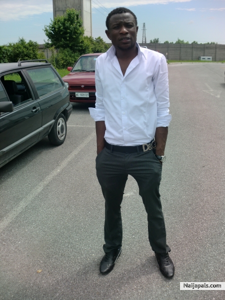  - click for next photo