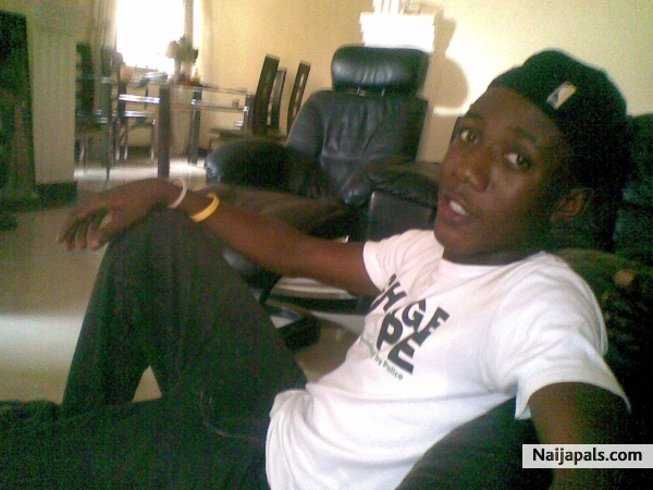  - click for next photo