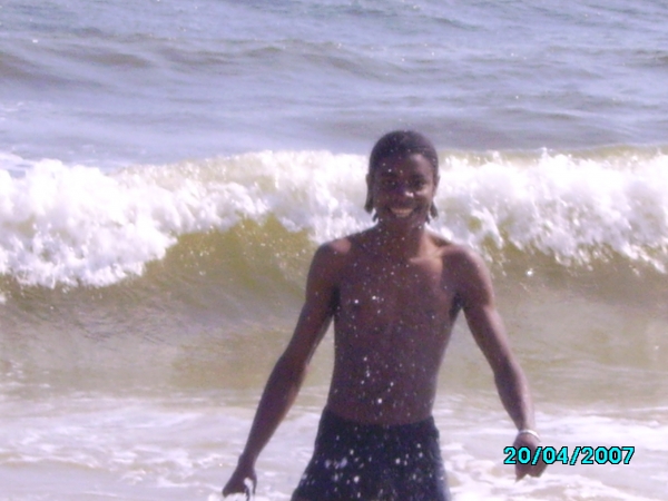  - click for next photo