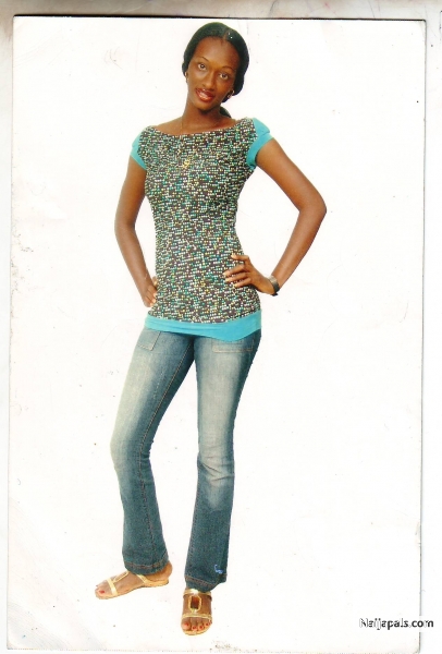  - click for next photo