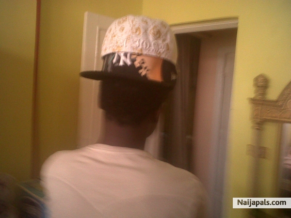  - click for next photo