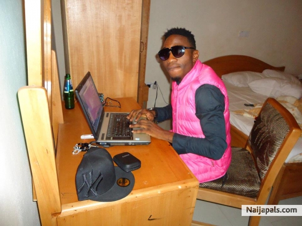  - click for next photo