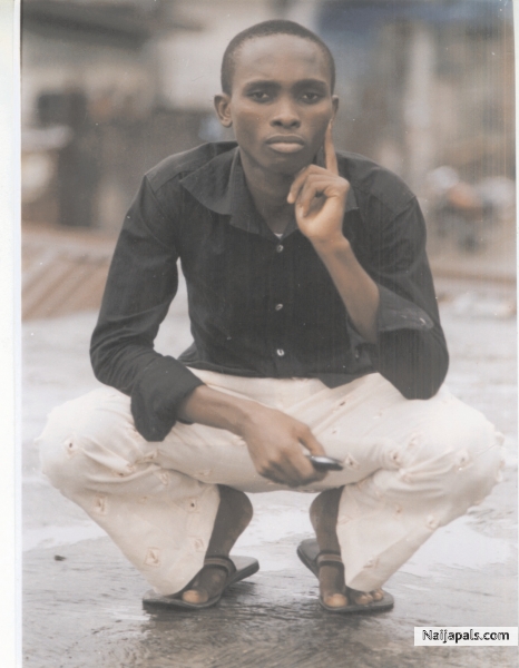  - click for next photo