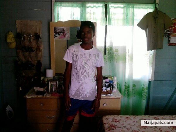  - click for next photo