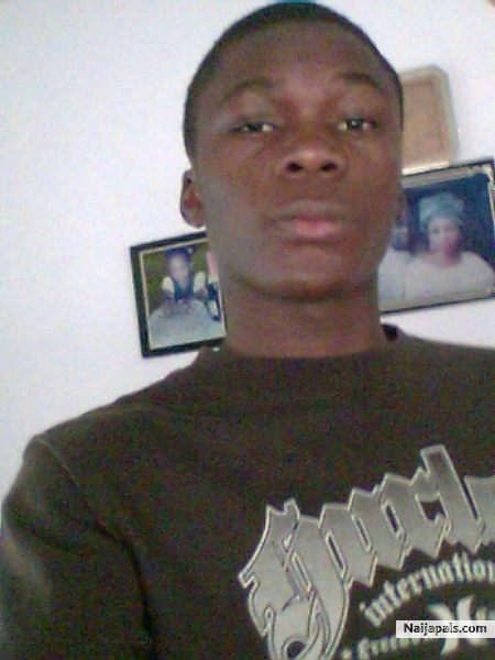  - click for next photo