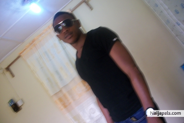 mosky - click for next photo