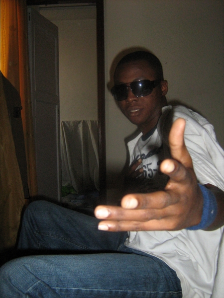  - click for next photo