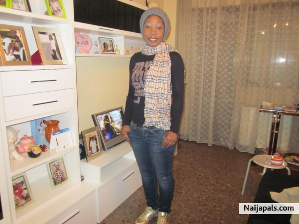  - click for next photo