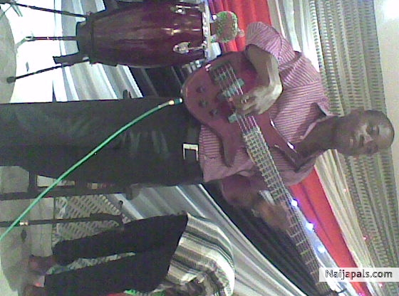 bass9 - click for next photo