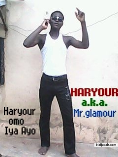 Glamour noni. - click for next photo