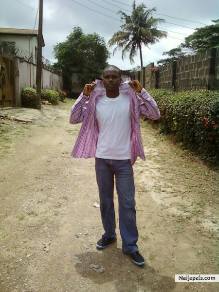 Mr Endowed - click for next photo