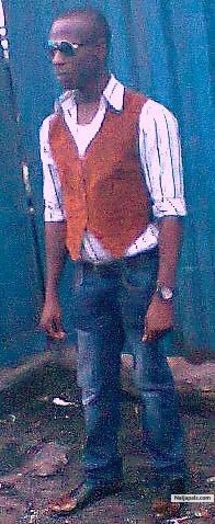  - click for next photo