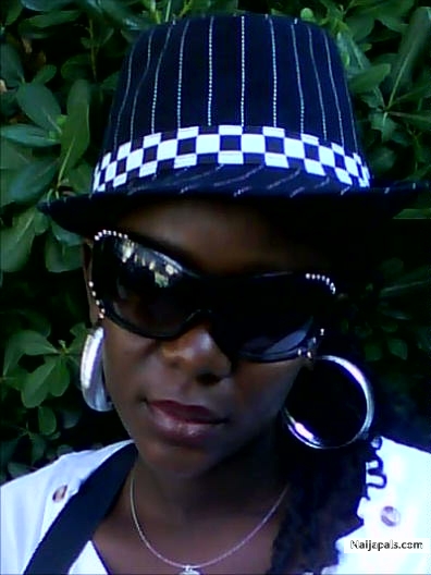  - click for next photo