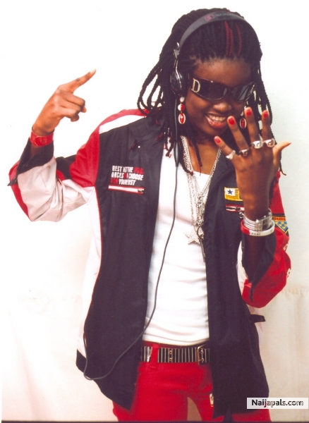 ME MASELF AND I ---QUEEN OF COLLABO - click for next photo