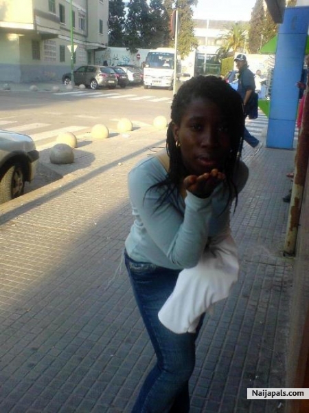  - click for next photo