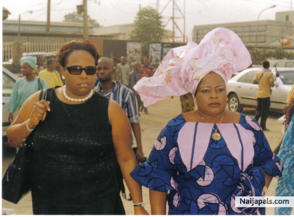 Entering a party in Lagos, Nigeria - click for next photo