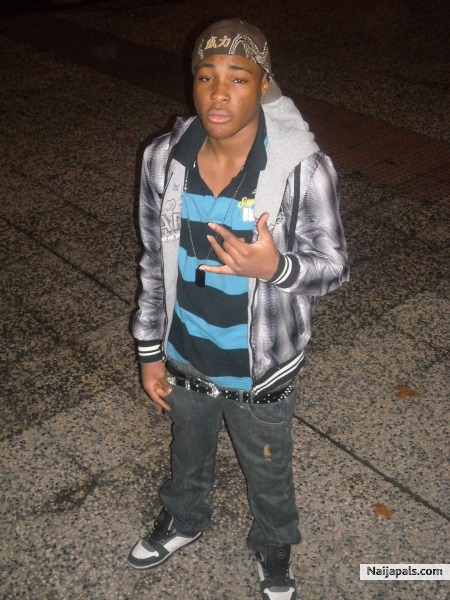  - click for next photo