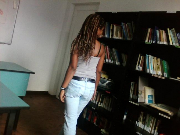  - click for next photo