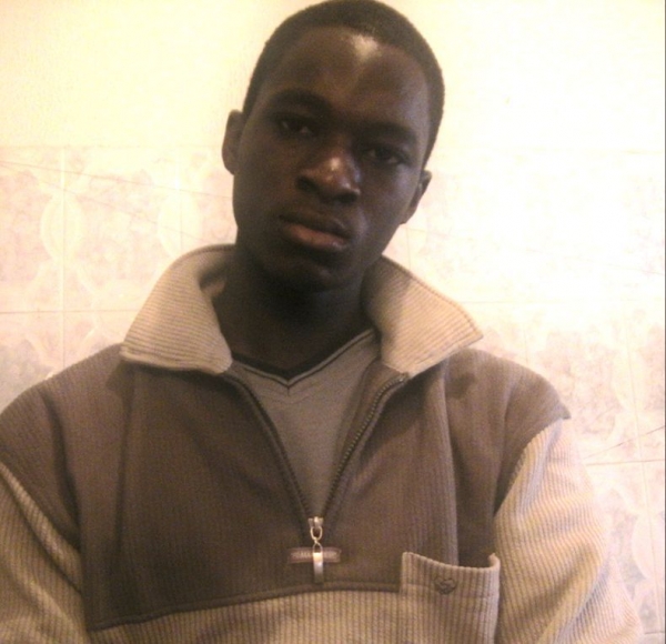  - click for next photo