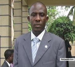 During my ICAN induction - click for next photo