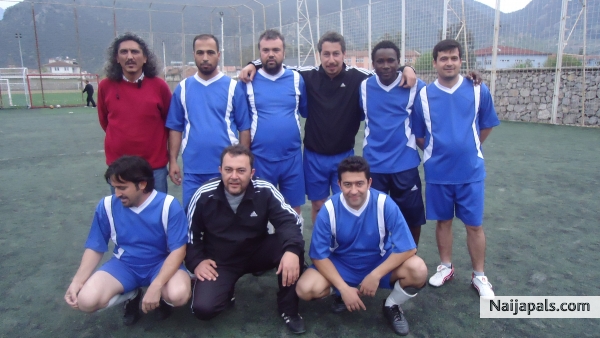 me and police team - click for next photo