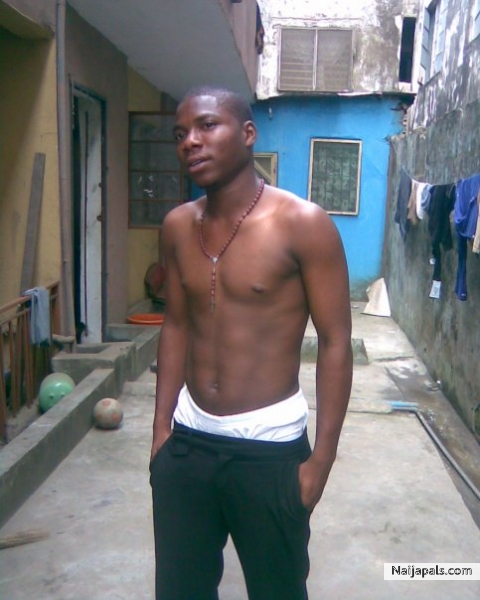  - click for next photo