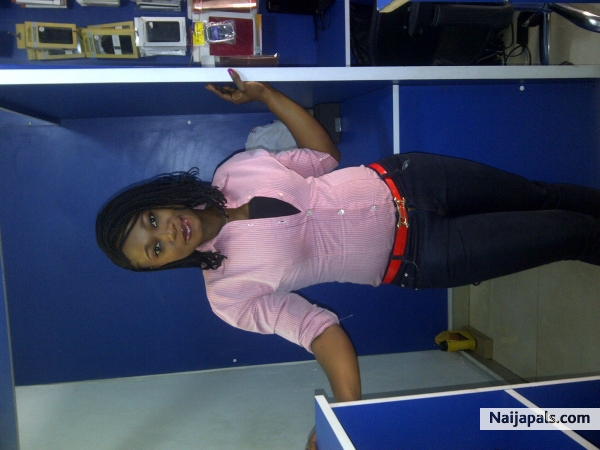 nija gurl - click for next photo