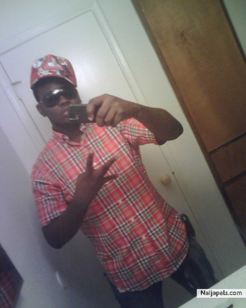 ur boi doin it big a.k.a P.l@nd plus da S.W.A.T Good f3ll@ - click for next photo