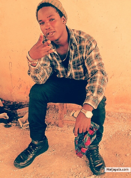  - click for next photo