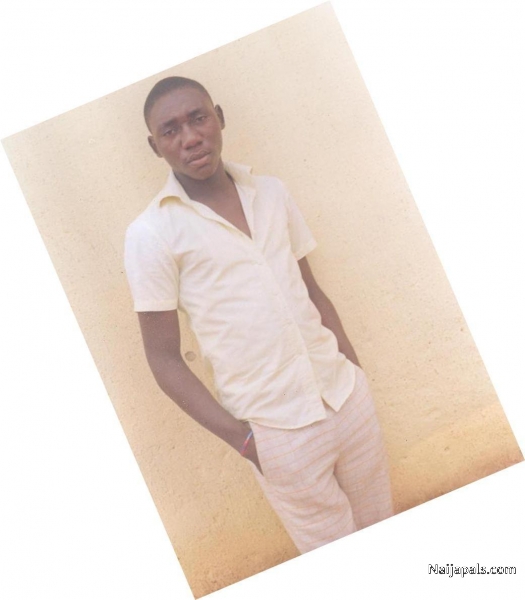  - click for next photo
