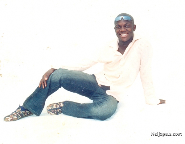 finest boy top the fullest - click for next photo