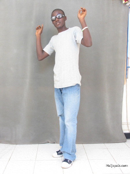  - click for next photo