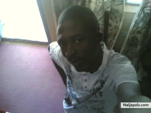 lukyn up.........hahah - click for next photo
