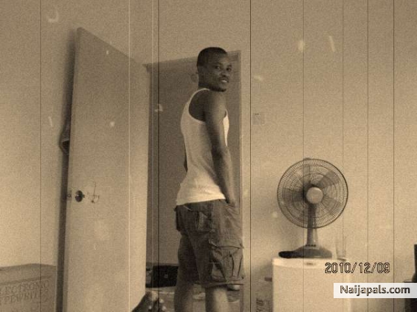  - click for next photo