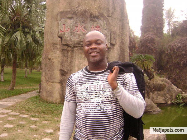 HELLO GOOD NAIJA FRIENDS. - click for next photo