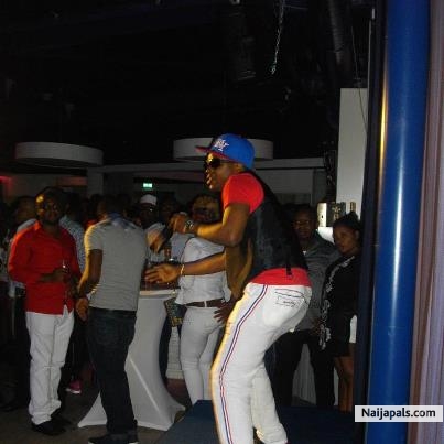 ZICOMAN 9JA (ARTIST) - click for next photo