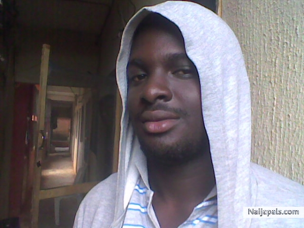  - click for next photo