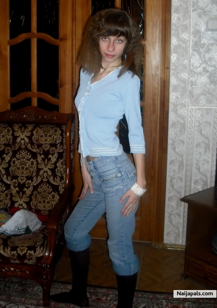  - click for next photo