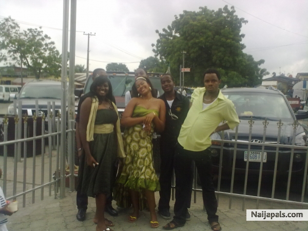 A WEDDING PARTY - click for next photo
