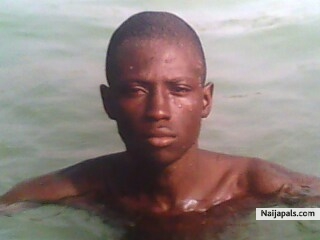  - click for next photo