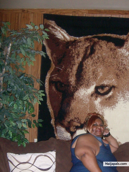 chillin at my son house - click for next photo