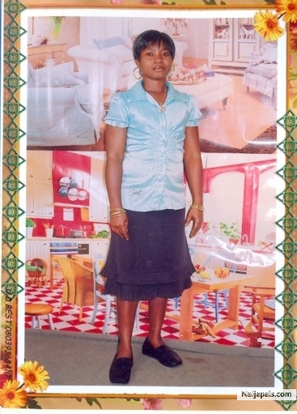 My Elder sis (Godsgift) - click for next photo